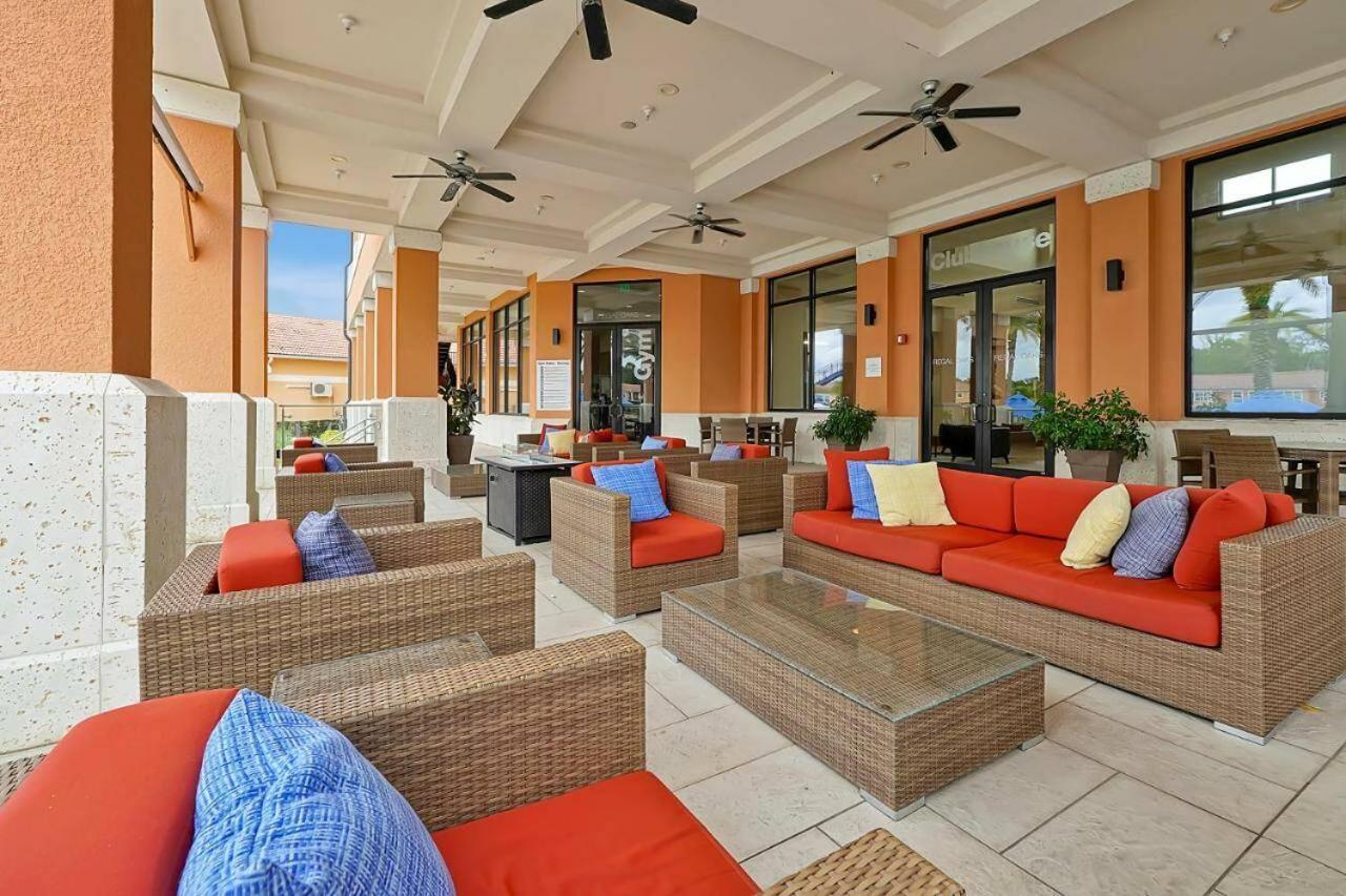 Corvette Getaway - 2 Beds - Jacuzzi - Forest View Holiday home