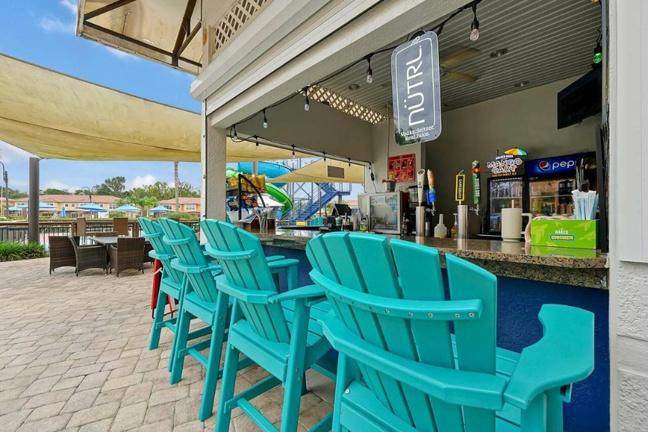 Corvette Getaway - 2 Beds - Jacuzzi - Forest View Orlando