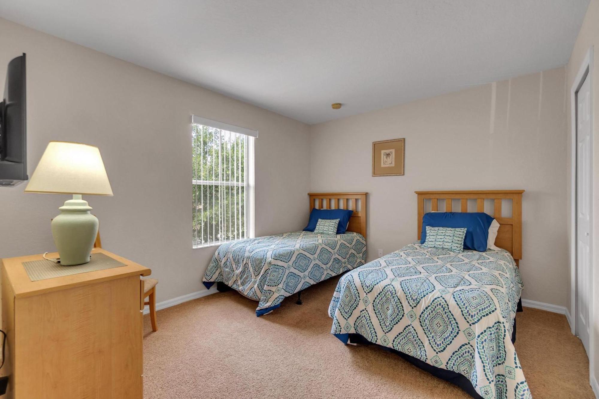 Apartment Ro2707bd - 4bedrms - Regal Oaks *