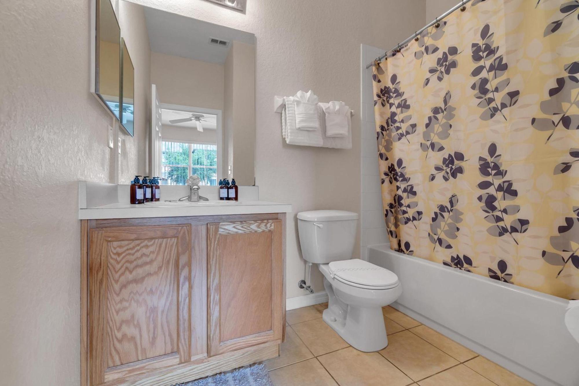 Ro2707bd - 4bedrms - Regal Oaks Apartment Orlando