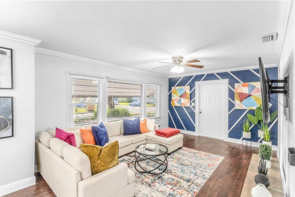 Holiday home King Bd Charming 2-storey W Privateyard Orlando