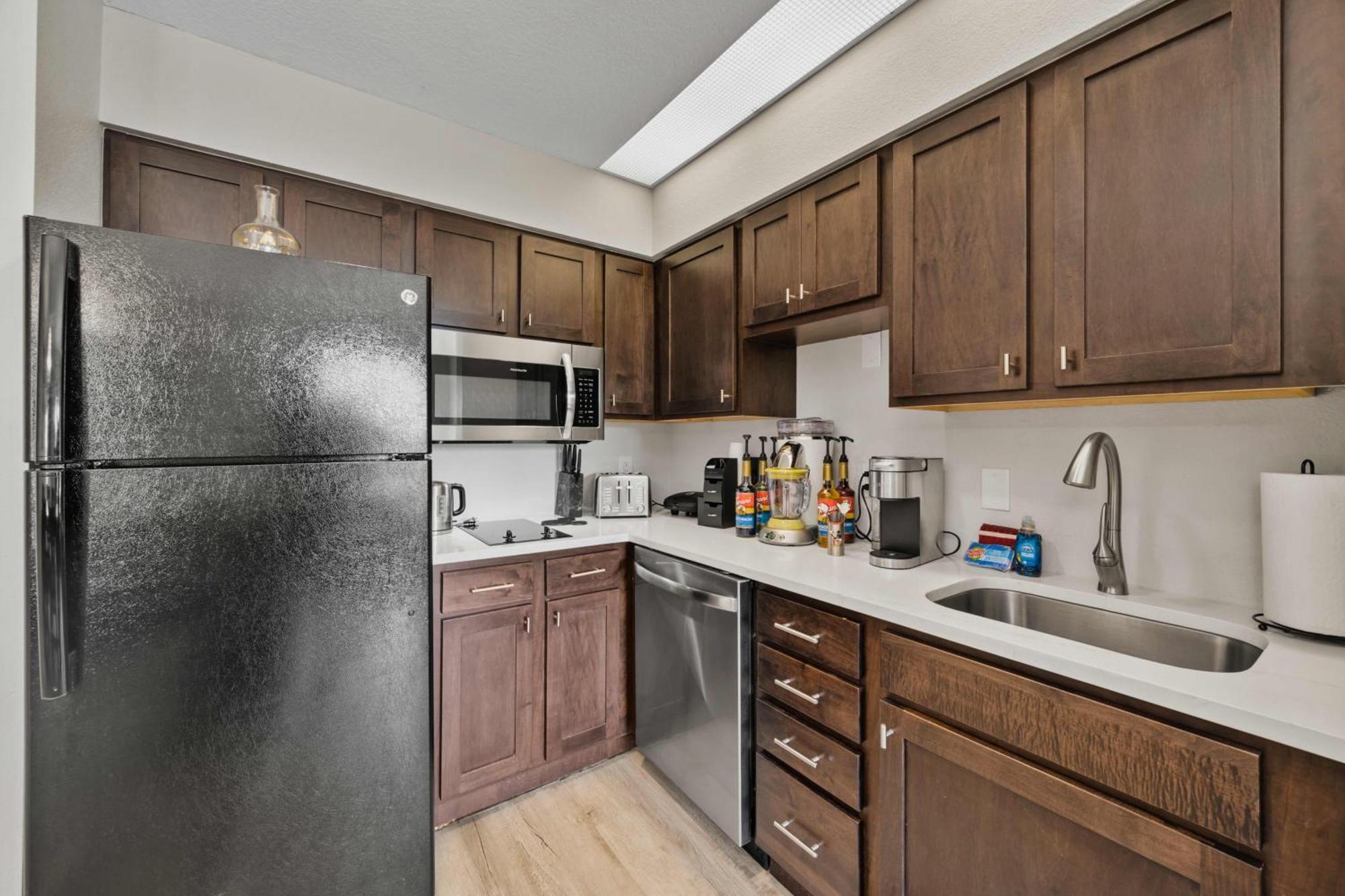Epic Disney, Universal Shuttle Apartment Orlando