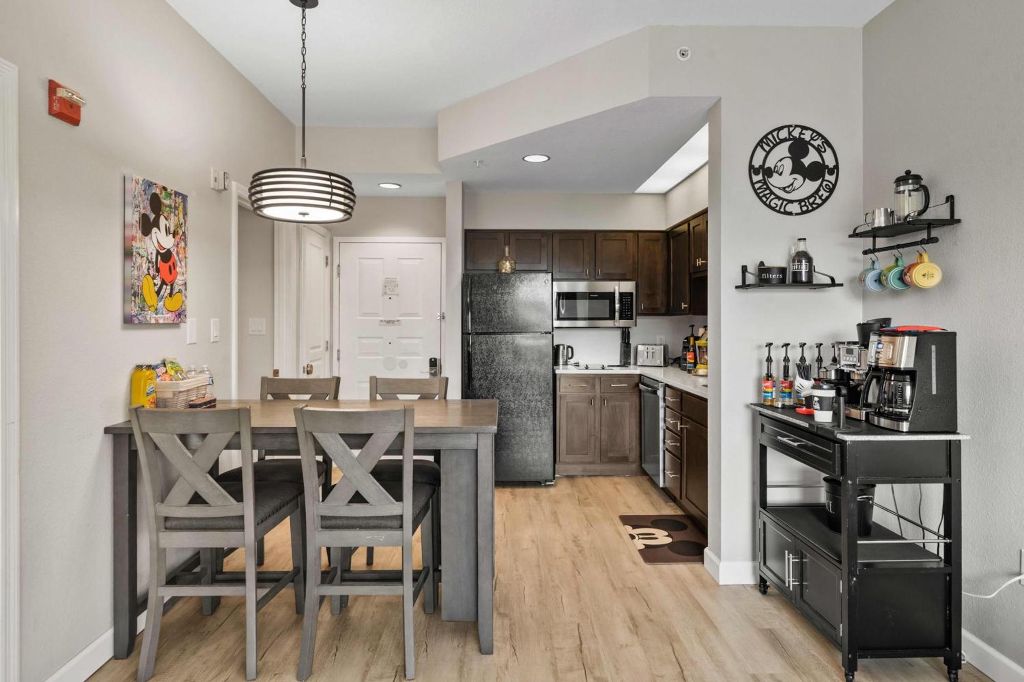 Epic Disney, Universal Shuttle Apartment Orlando