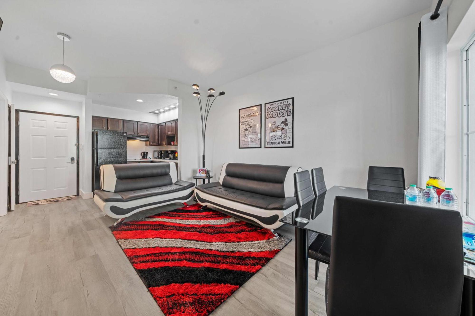 Apartment Free Shuttle 3 Queen Beds *