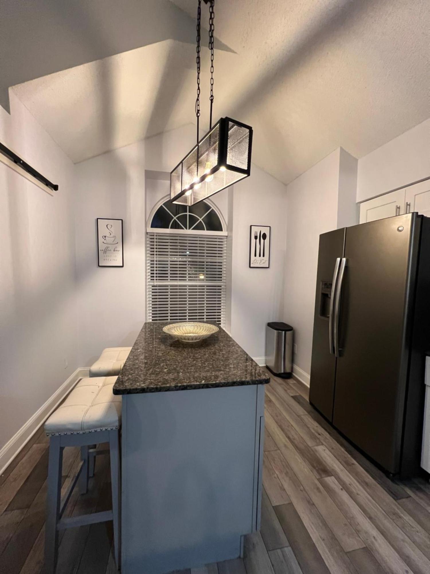 Staycation House *