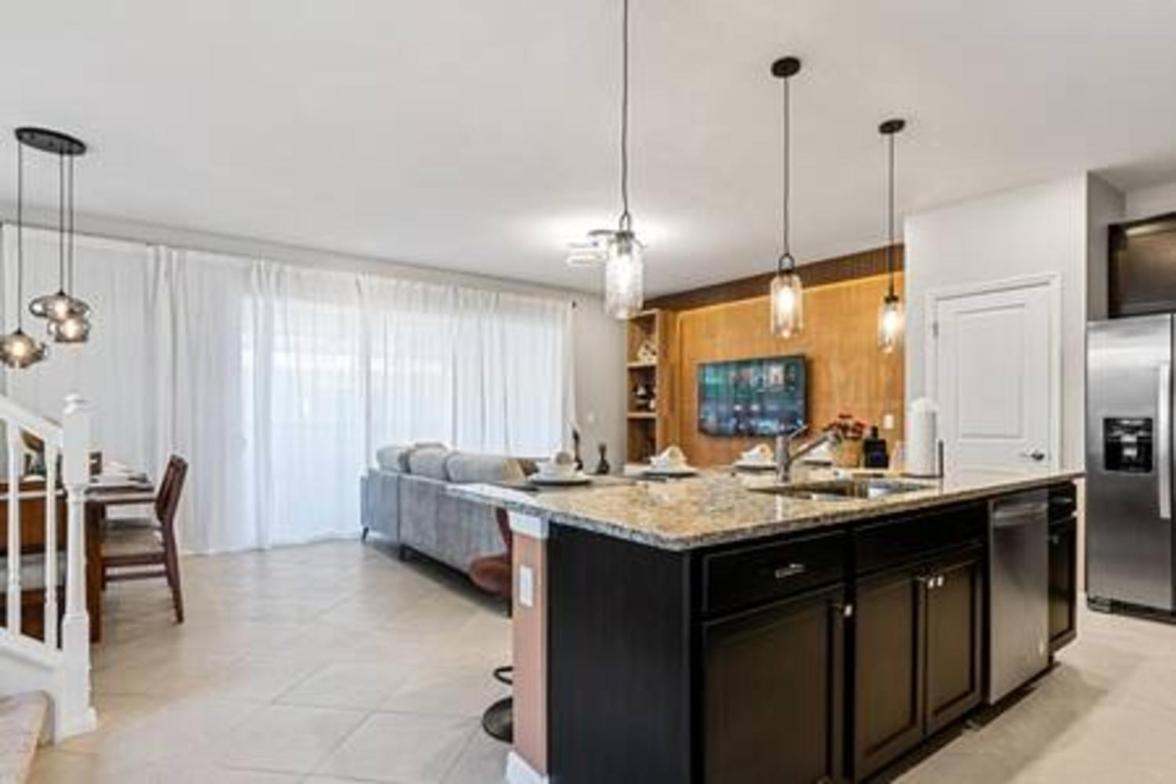 Holiday home Stunning 5b45b, Heated Pool & Bbq Orlando