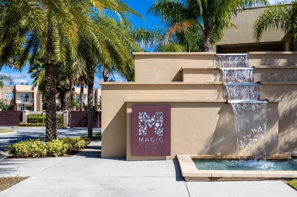 3 Bedroom- 3,5 Bathroom Magic Village 7669 Rd Orlando