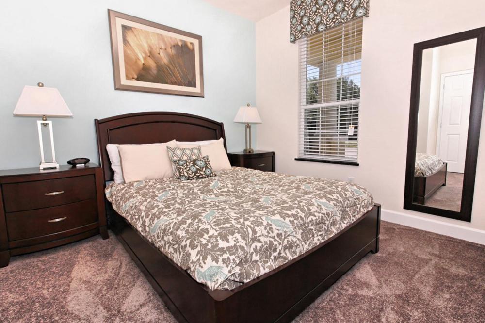 Serenity Townhome: Disney-adjacent Retreat With Private Pool * Orlando