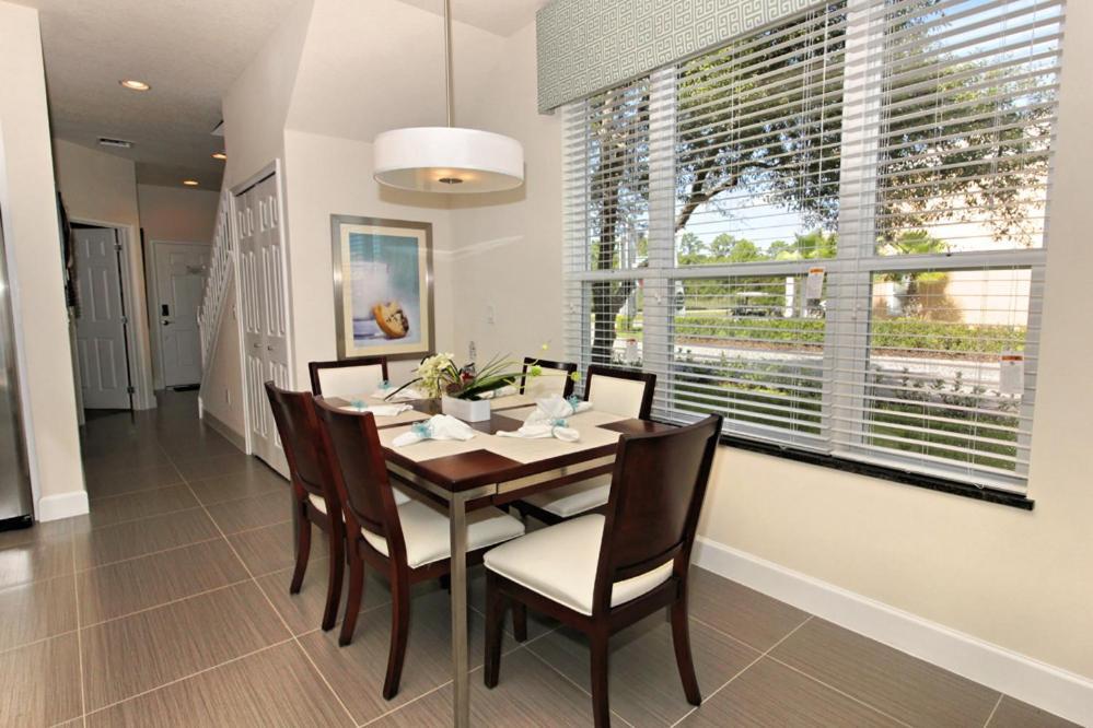 Holiday home Serenity Townhome: Disney-adjacent Retreat With Private Pool