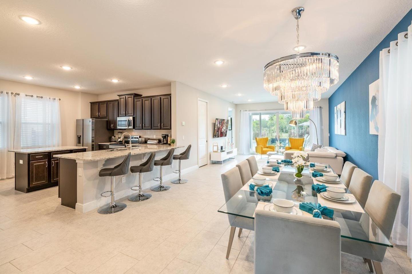 Ravishing 6 Bdrm With Games At Encore Holiday home Orlando