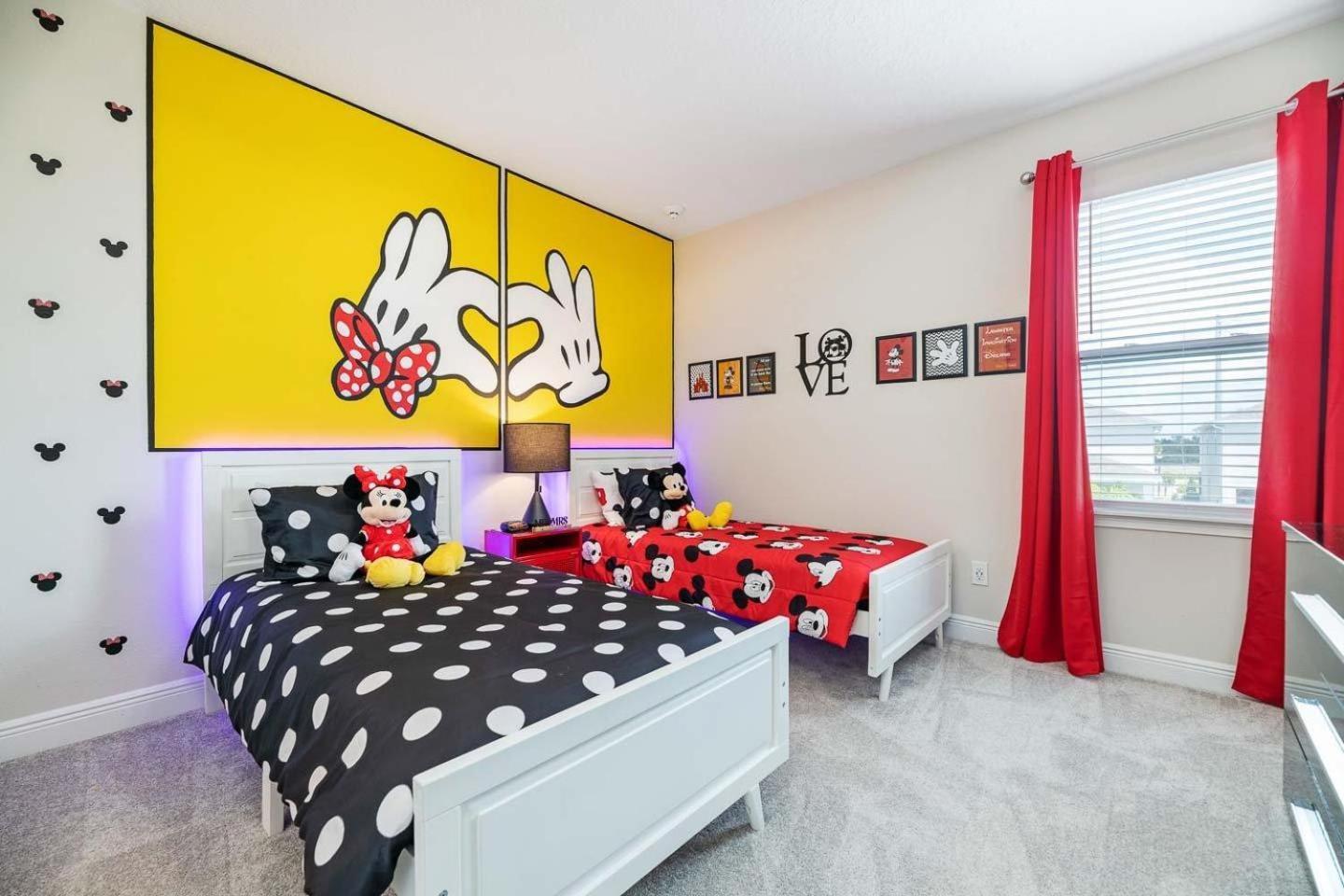 Sophisticated 7 Bdrm With Theater At Encore