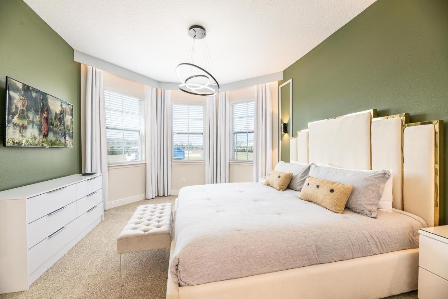 Holiday home Grand 11 Bdrm With Games At Encore