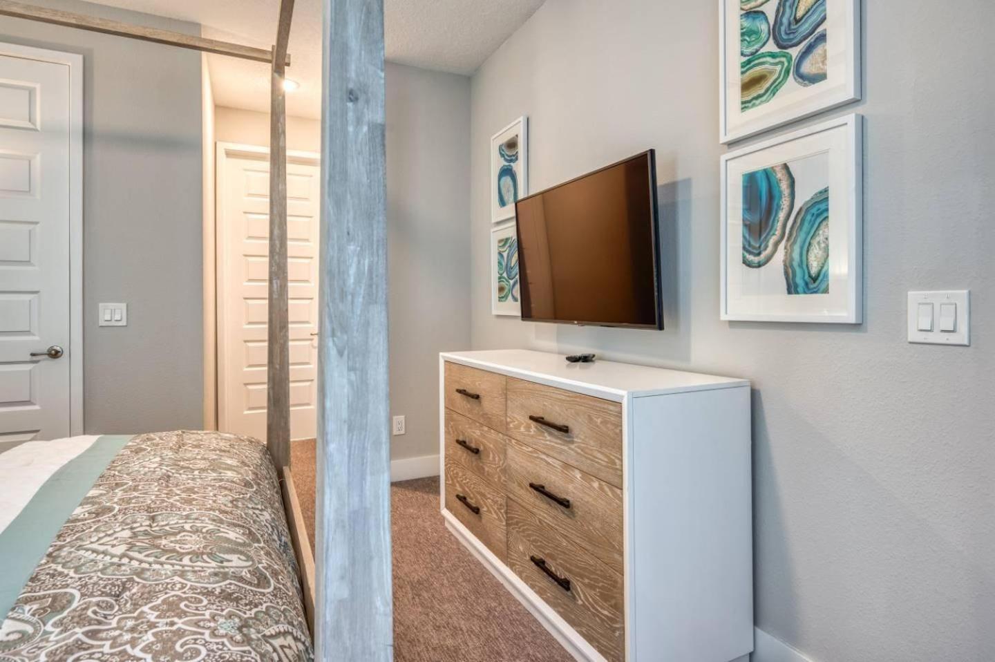 Holiday home Cheerful 7 Bdrm With Cinema At Encore Orlando