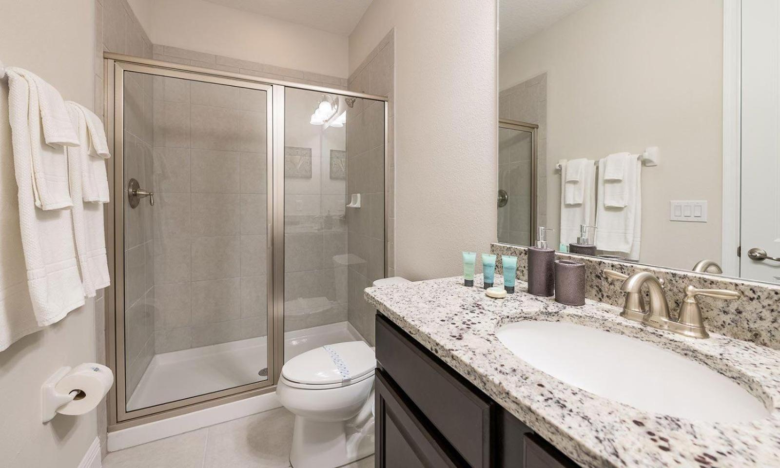 Holiday home Airy 6 Bdrm Abode With Theater In Encore Orlando