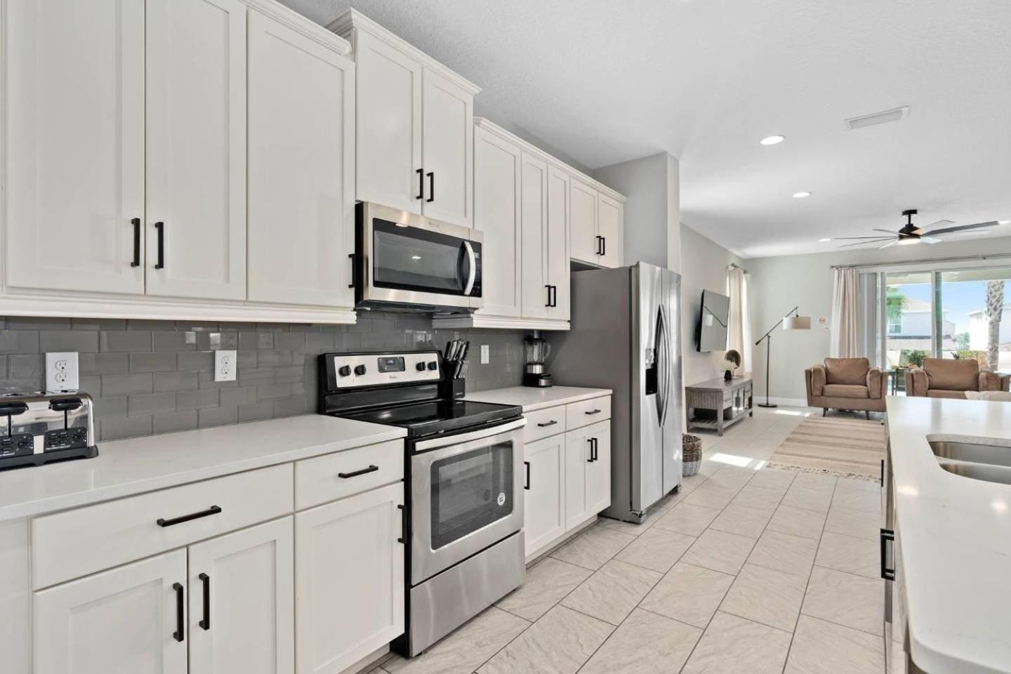 Stylish 10 Bdrm With Galactic Themed In Encore Orlando