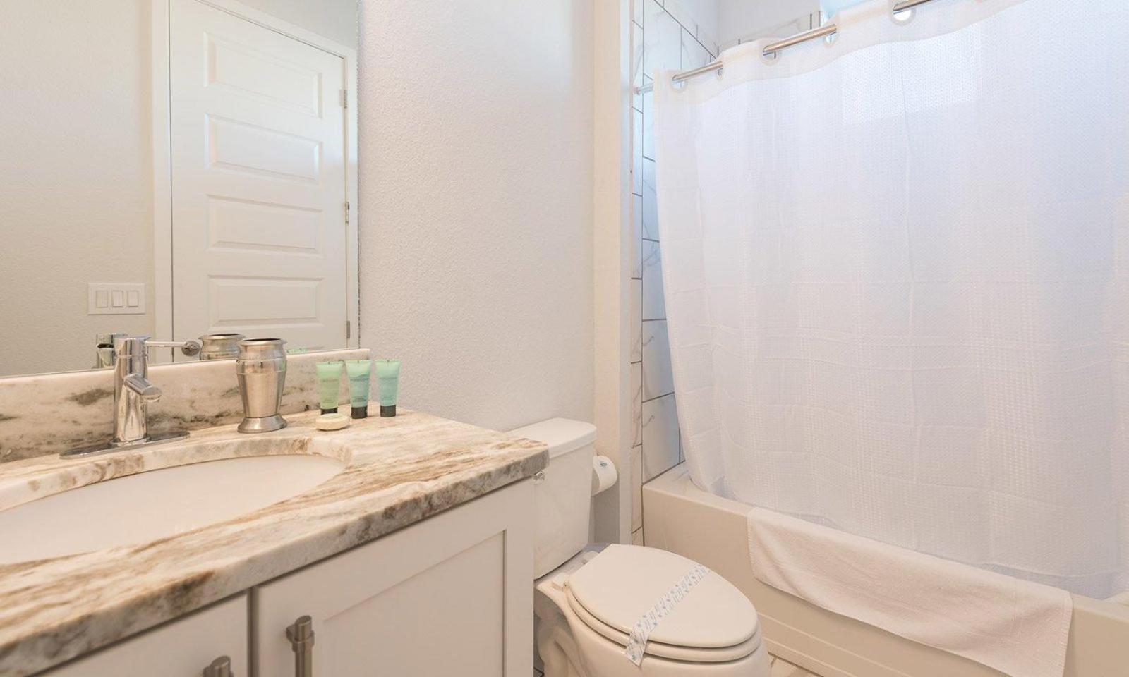 Holiday home Fabulous 5 Bdrm With Game In Encore
