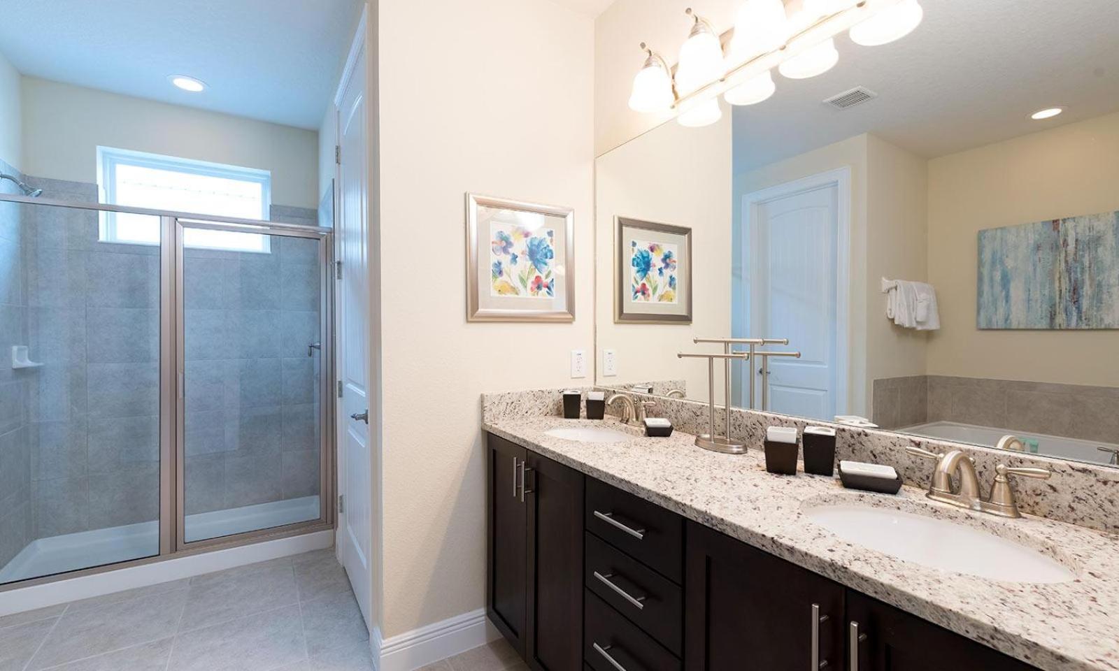 Lively 5 Bdrm With Super Hero Game At Encore Orlando