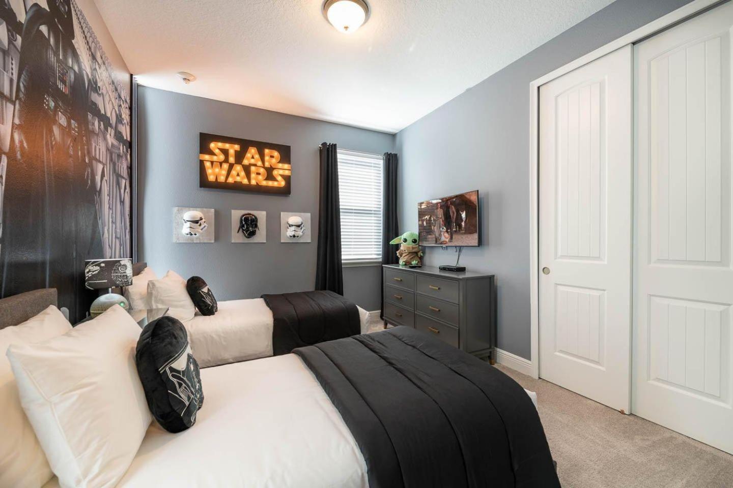 Exquisite 9 Bdrm W Games At Encore