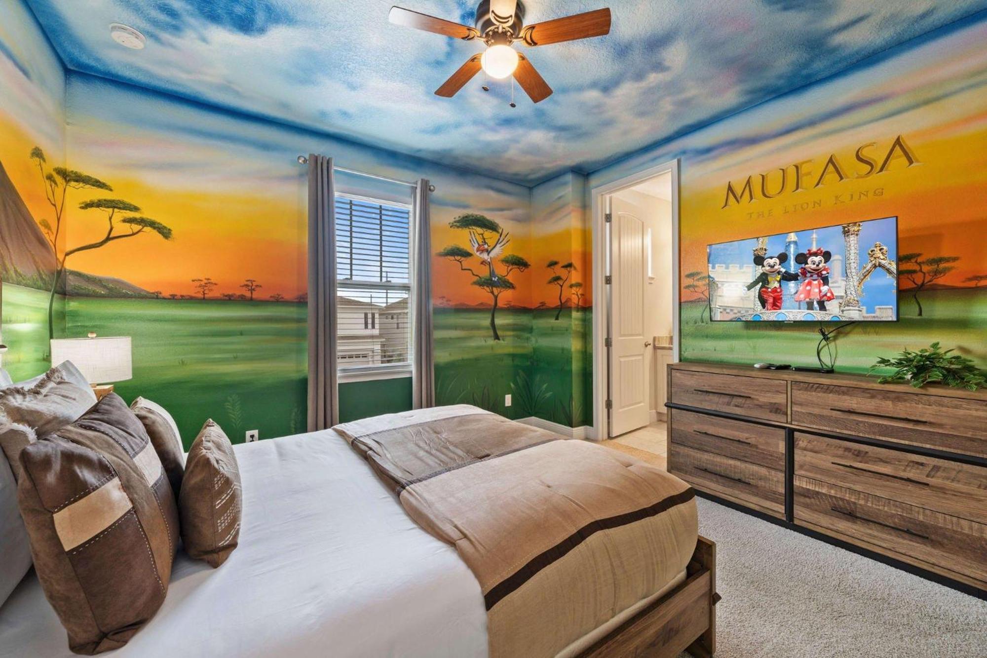 Astonishing 7 Bdrm W Theater At Encore Holiday home *
