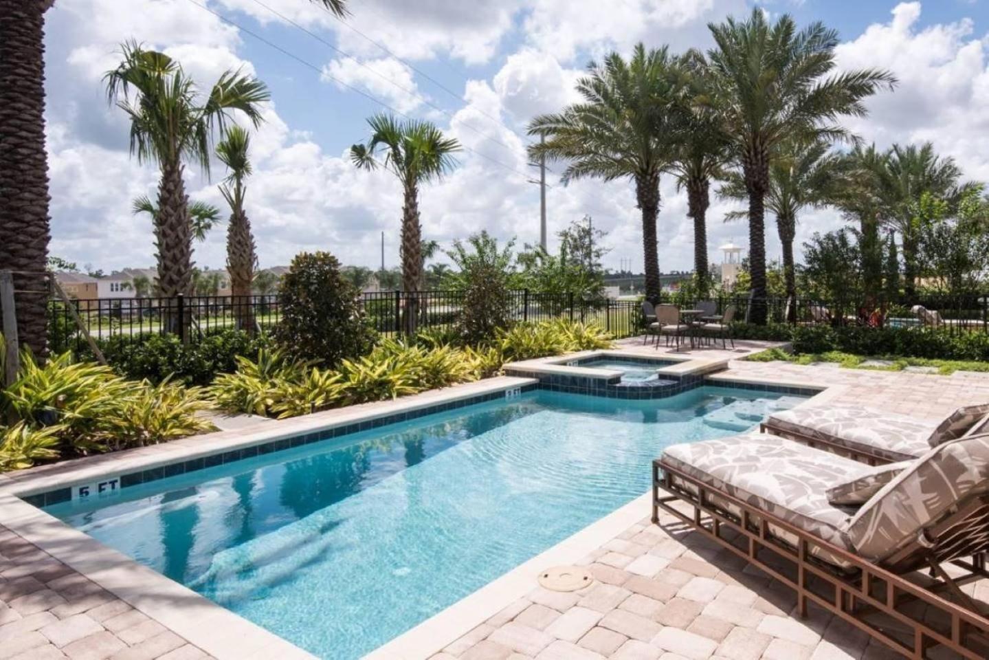 Ec434 - Quaint With Private Pool And At Encore *