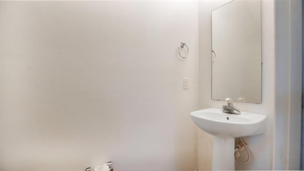 Quiet Corner Gem In Gated Crestwynd Bay * Orlando