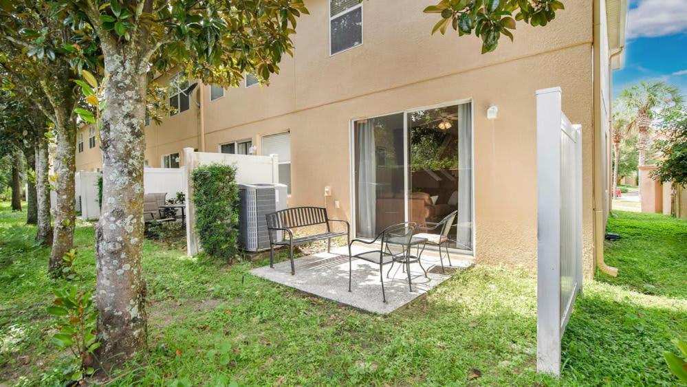 Quiet Corner Gem In Gated Crestwynd Bay Holiday home