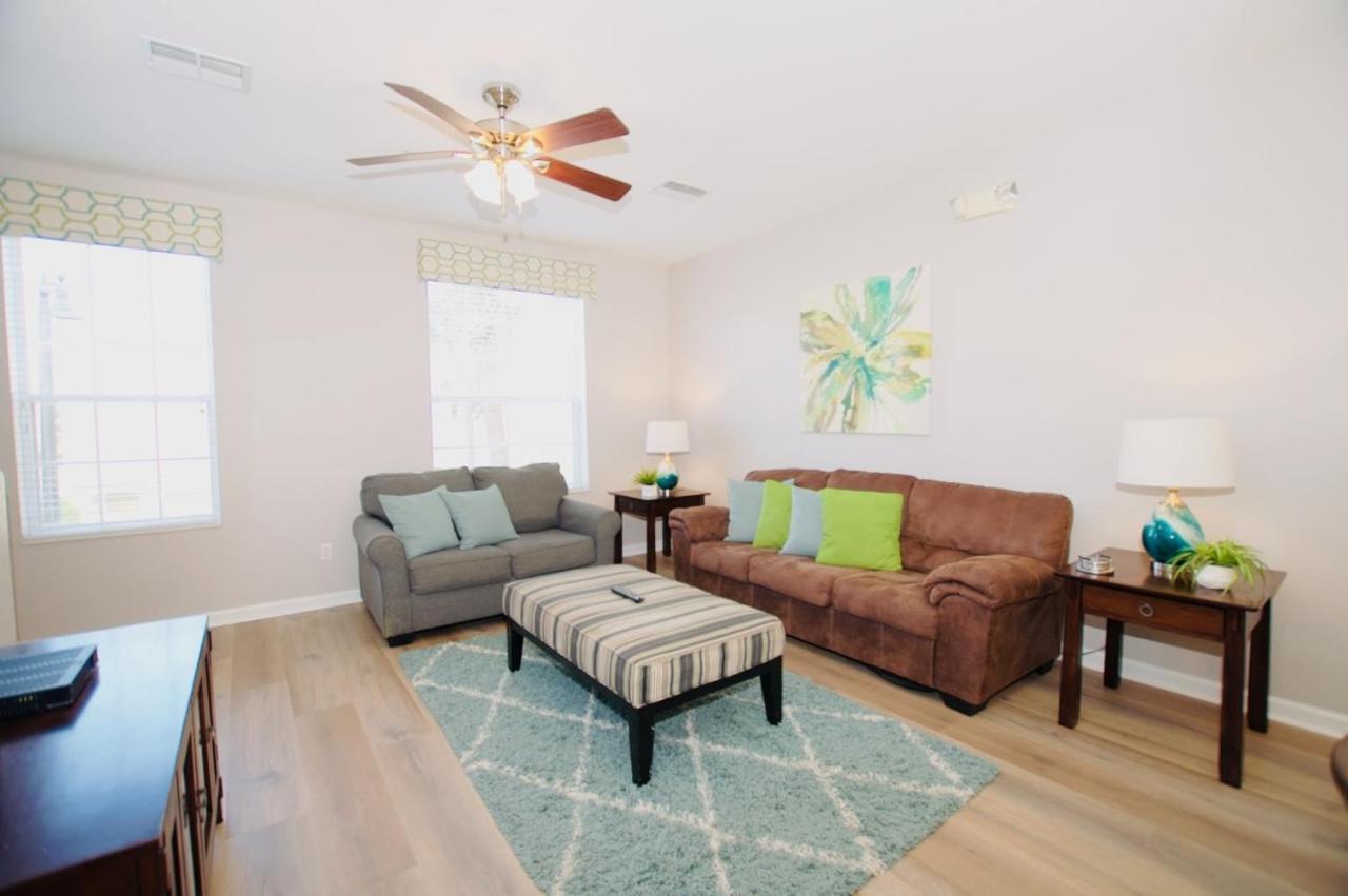 Vista Cay Luxury 3 Bedroom Townhouse Holiday home *