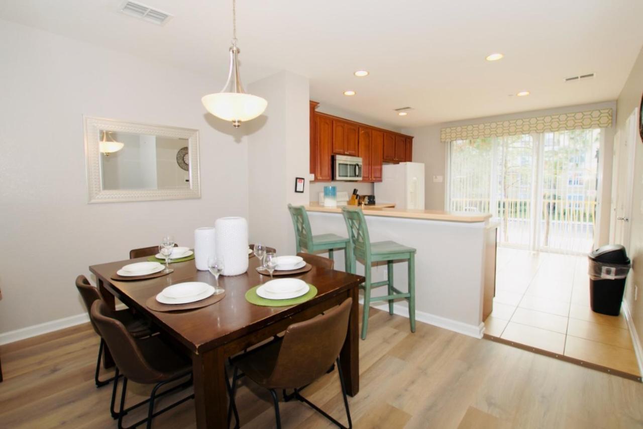 Vista Cay Luxury 3 Bedroom Townhouse * Orlando
