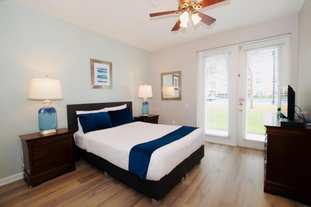 Holiday home Vista Cay Luxury 3 Bedroom Townhouse *