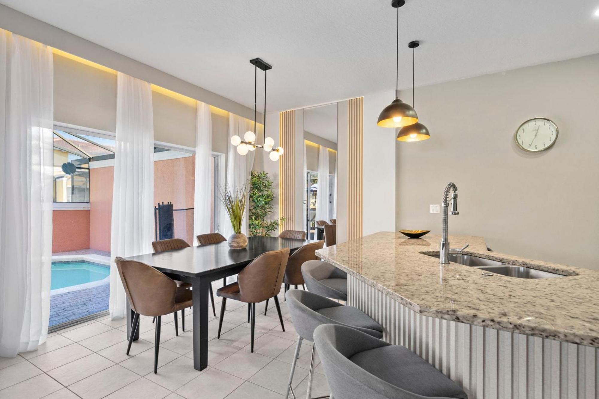 4 Bedrooms - 3 Bathrooms - Encantada 8549 Bl Holiday home