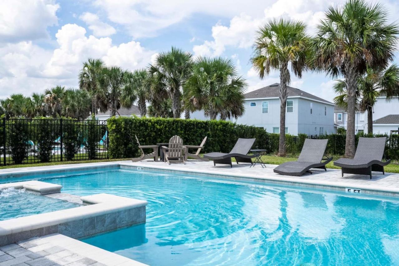 Holiday home Luxury Vacation With Private Pool
