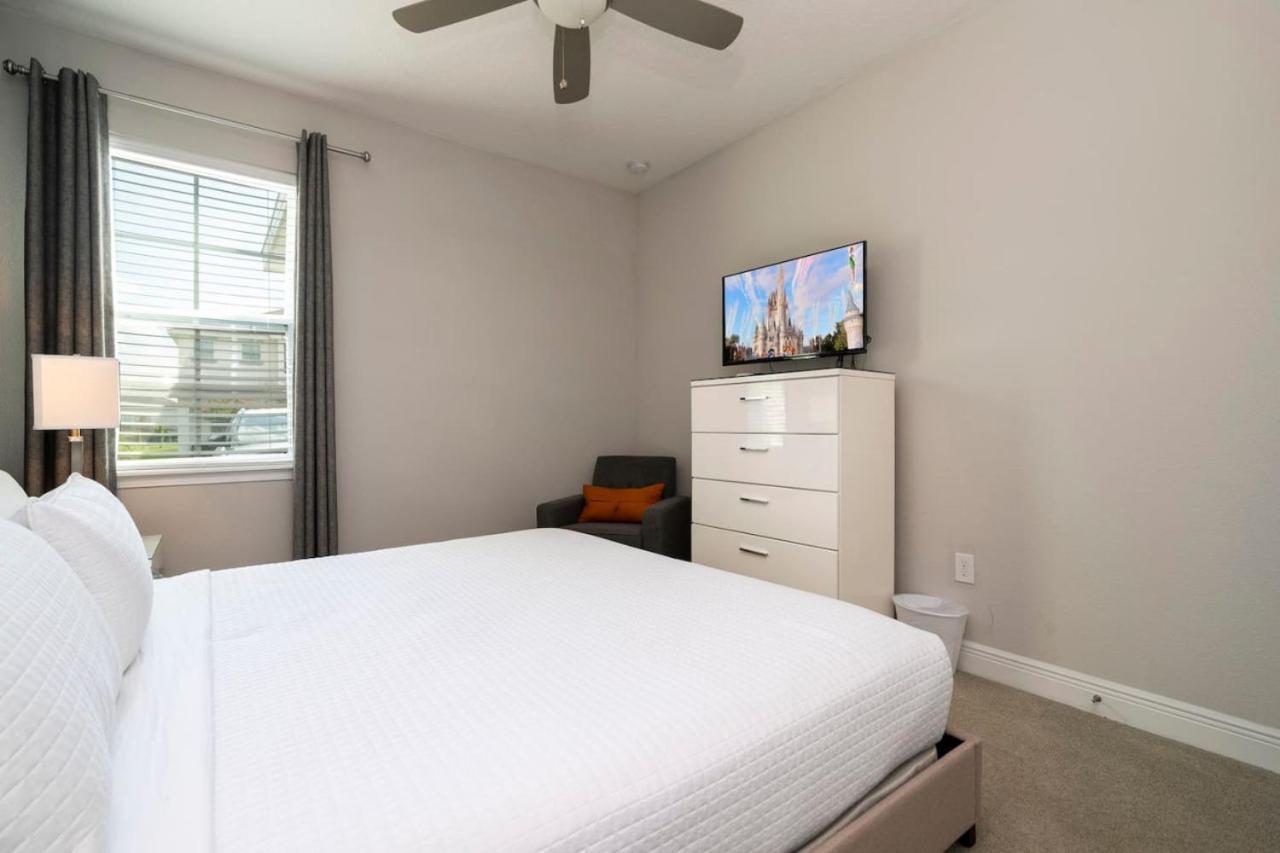 Luxury Vacation With Private Pool Holiday home Orlando