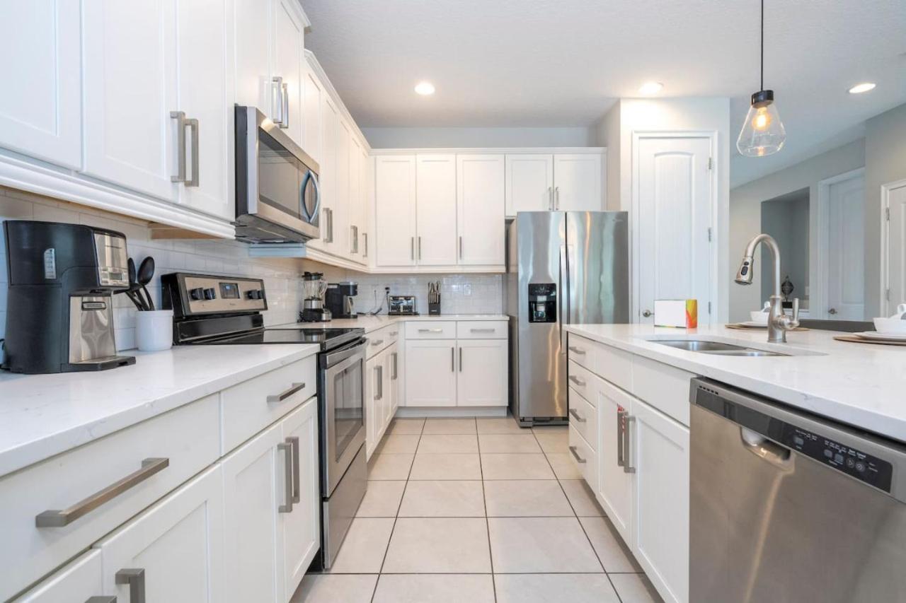 Amazing 8bd W Private Pool At Encore Holiday home Orlando