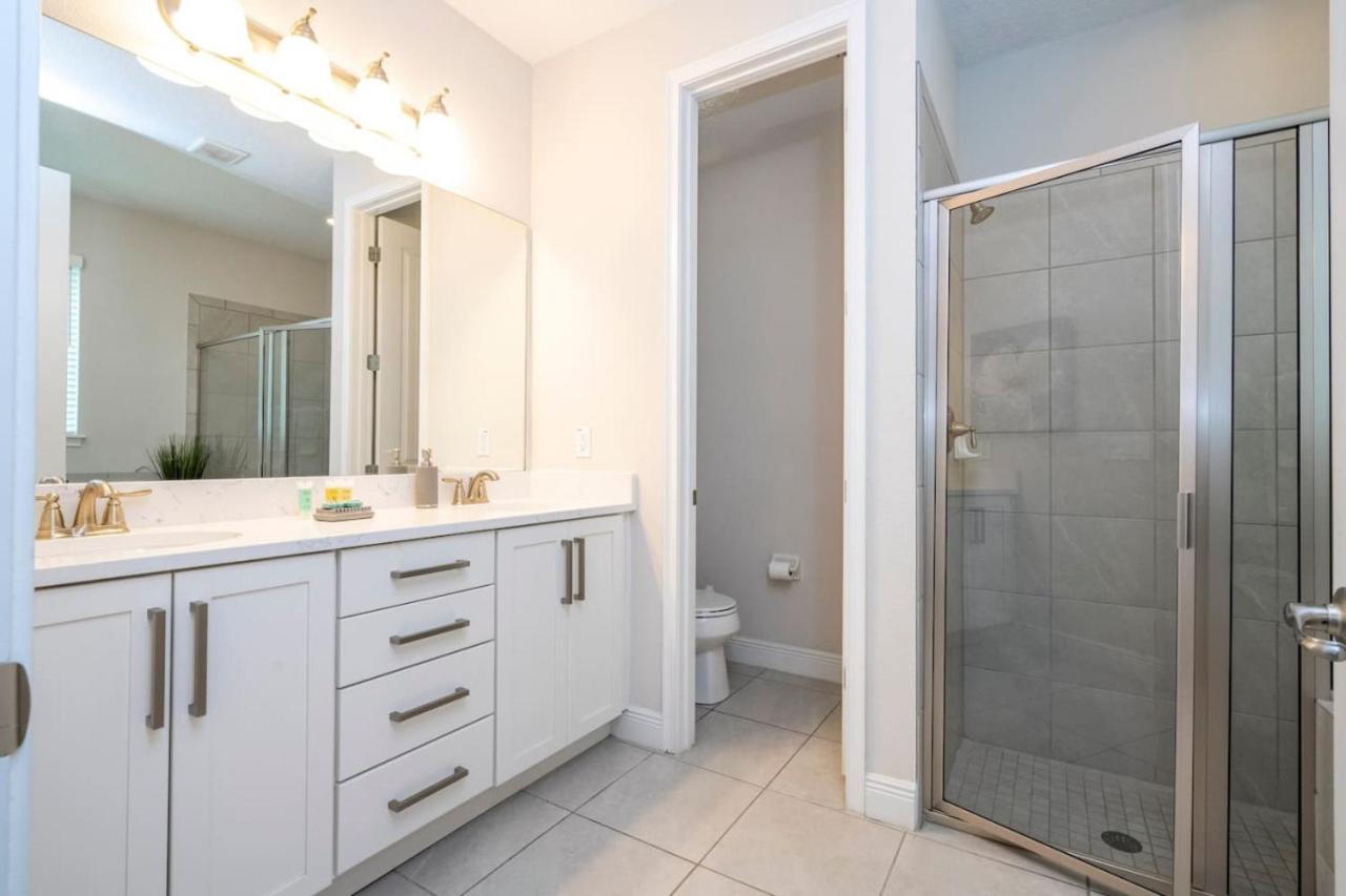 Amazing 8bd W Private Pool At Encore Holiday home Orlando