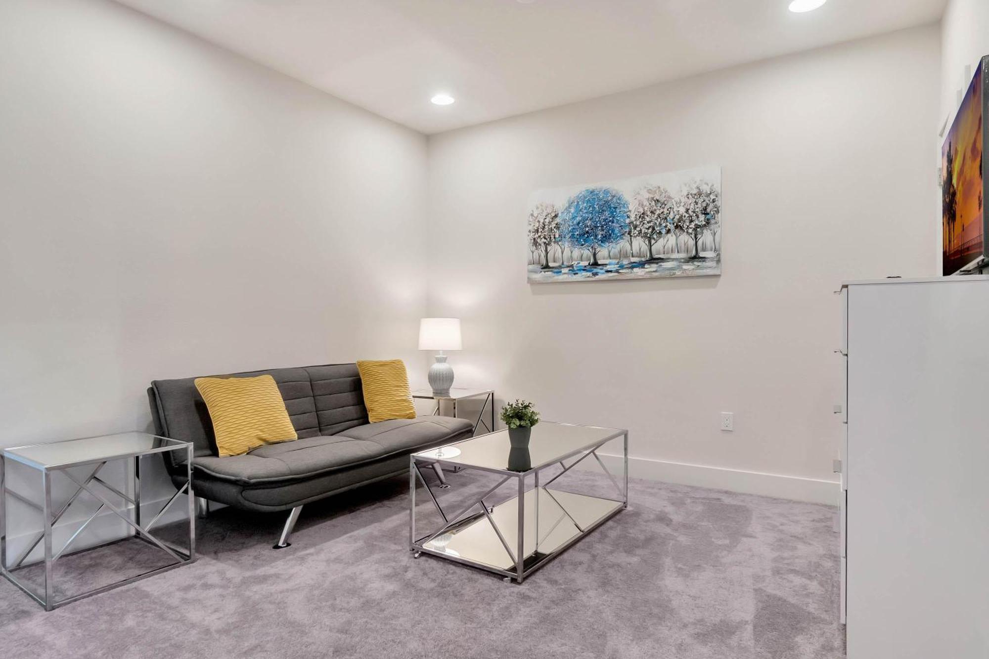 3 Bedrooms Pool Hidden Forest Amenities Apartment
