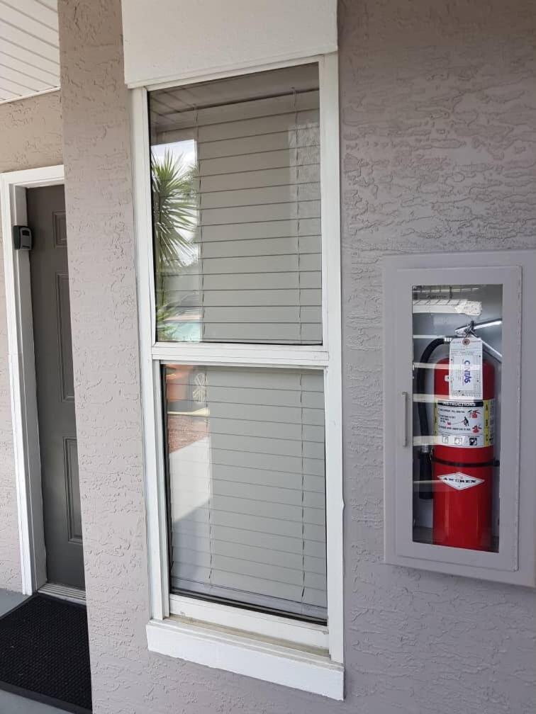 2 Miles From 1 Bedroom 1 Bath * Orlando