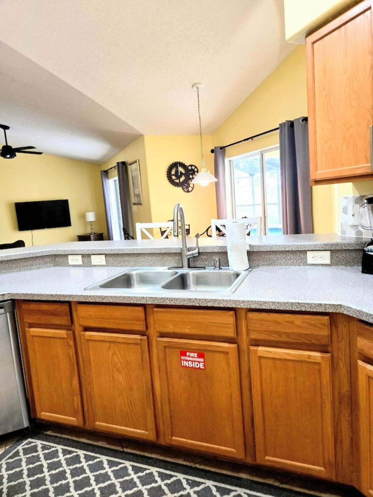Holiday home Joyful And Bright 4 Bedroom 3 Bathroom Pool *