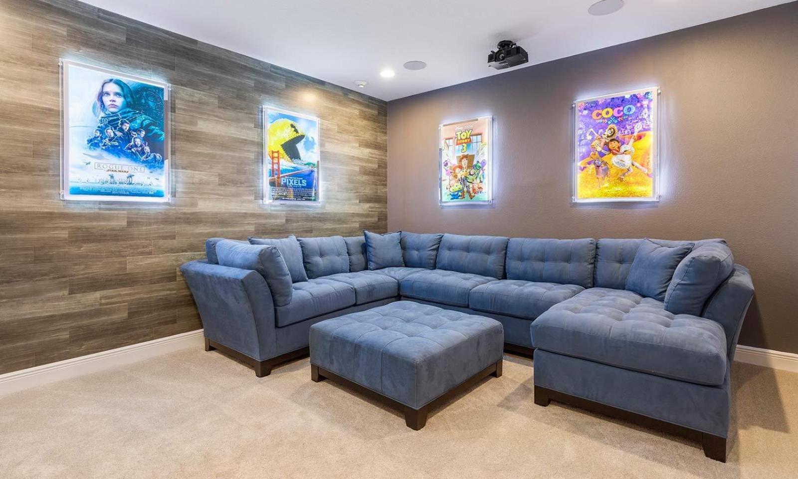 Colorful 9 Bdrm House With Large Pool In Encore *