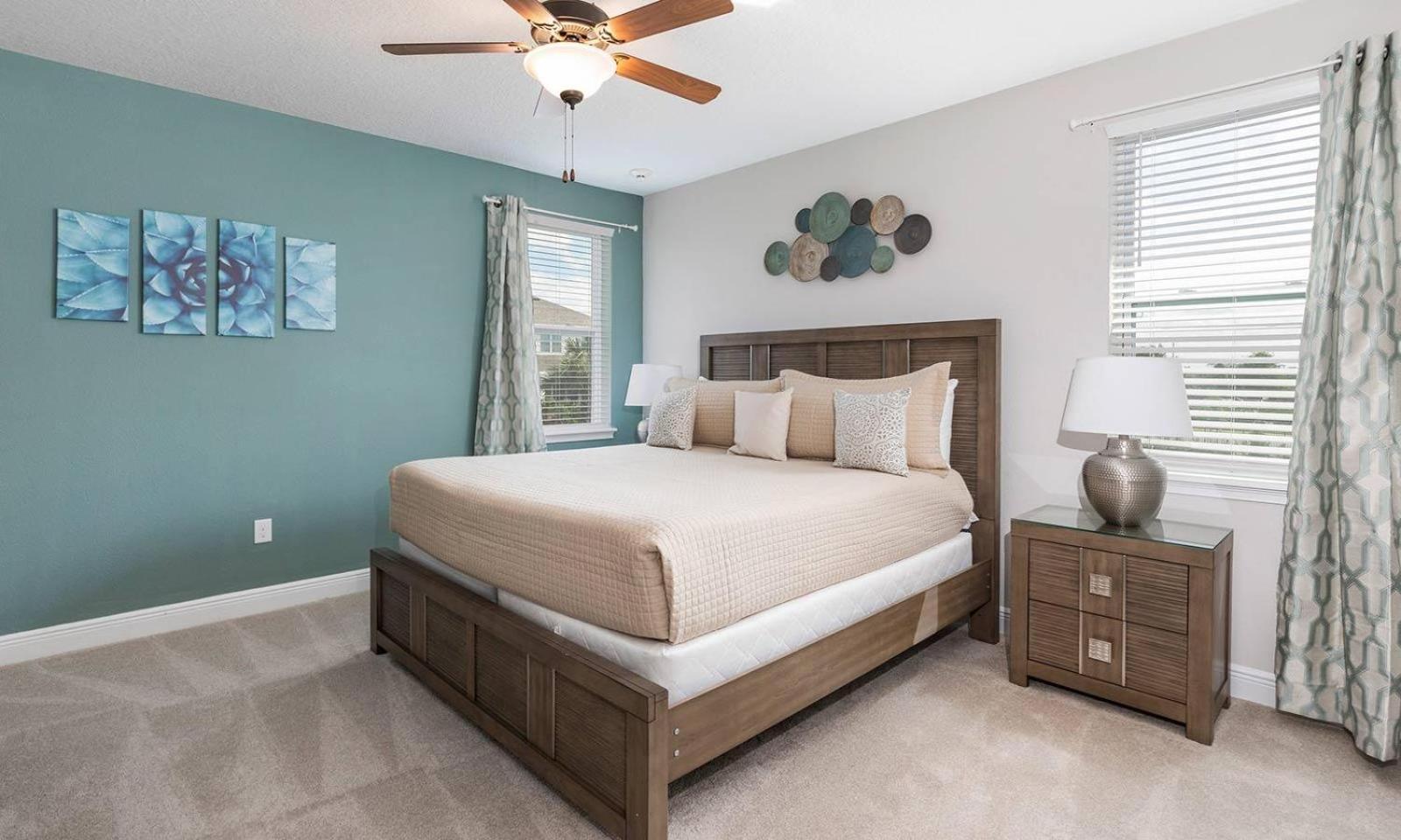 Colorful 9 Bdrm House With Large Pool In Encore