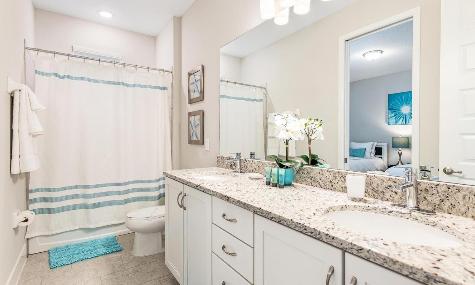 Polished Serene 4 Bdrm With Games At Encore Holiday home
