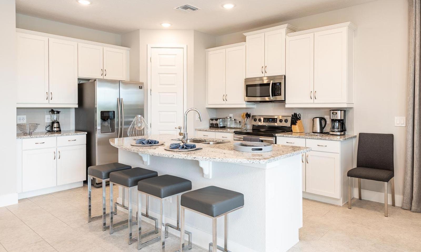 Polished Serene 4 Bdrm With Games At Encore Holiday home *