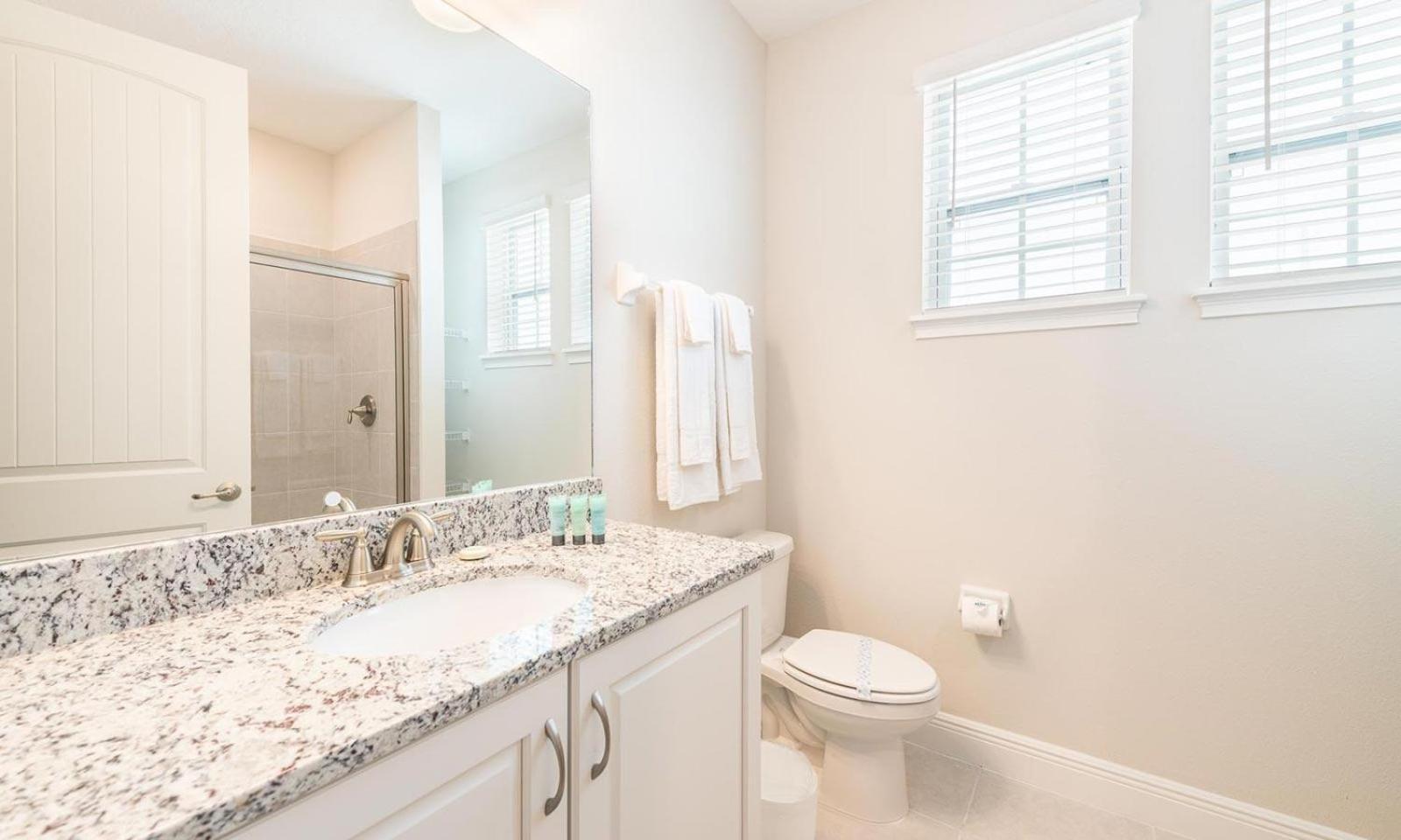 Captivating 5 Bdrm With Theater At Encore Holiday home