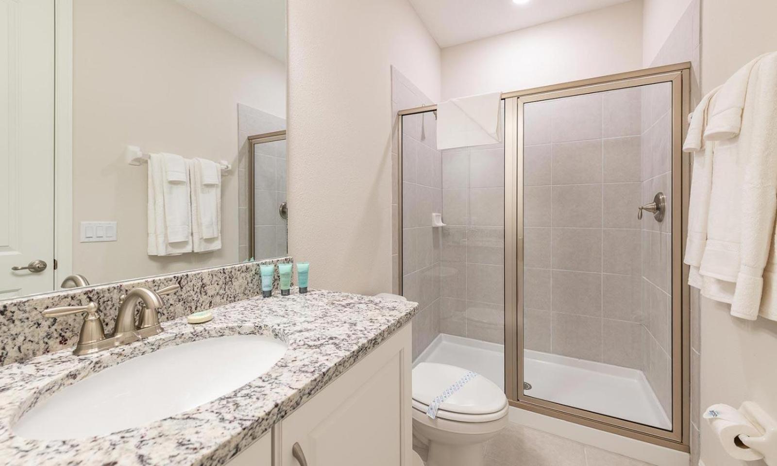 Captivating 5 Bdrm With Theater At Encore Holiday home