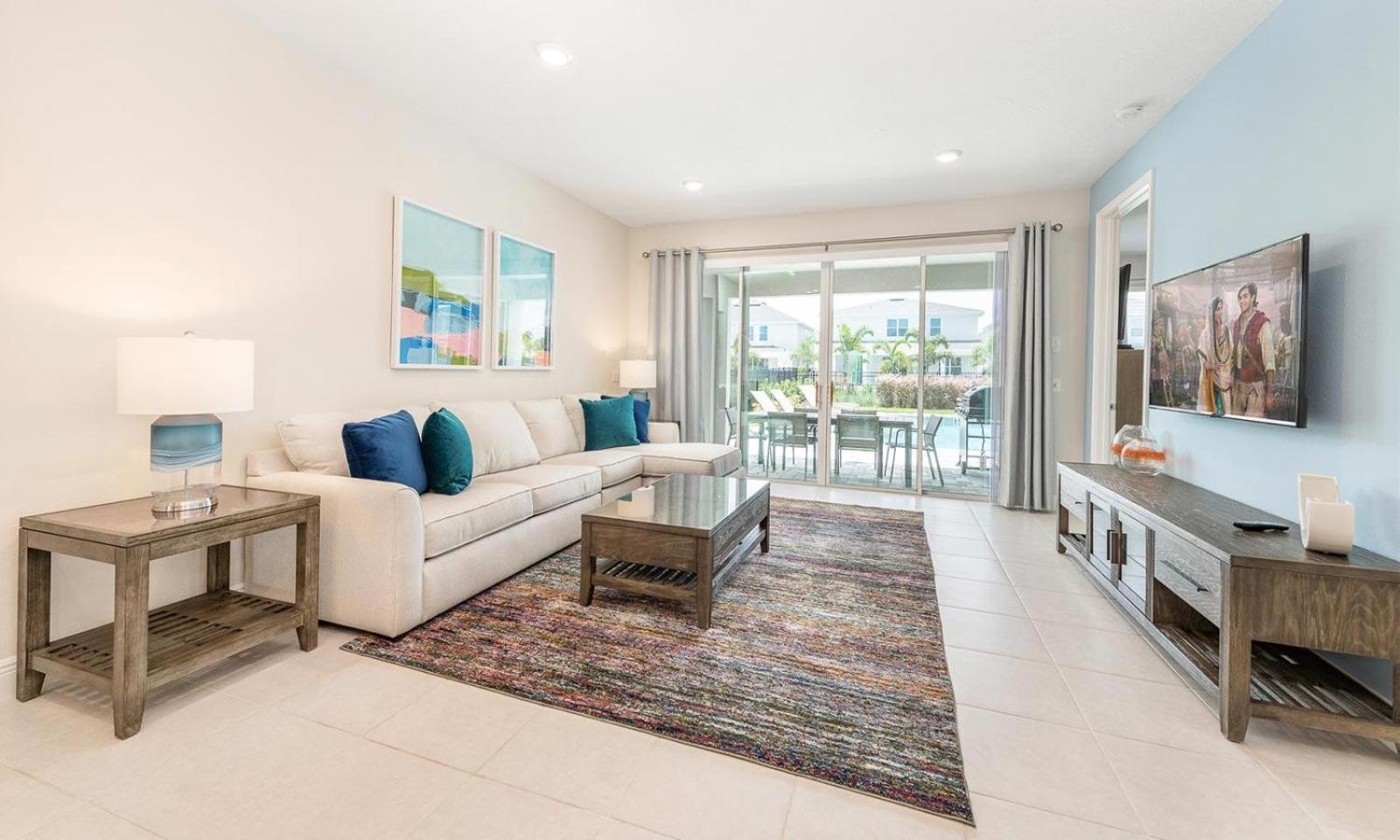 Captivating 5 Bdrm With Theater At Encore Holiday home Orlando