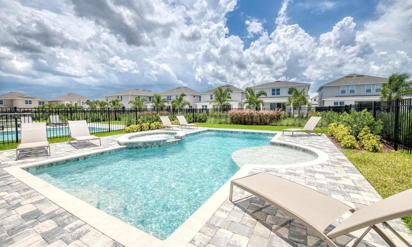Captivating 5 Bdrm With Theater At Encore *
