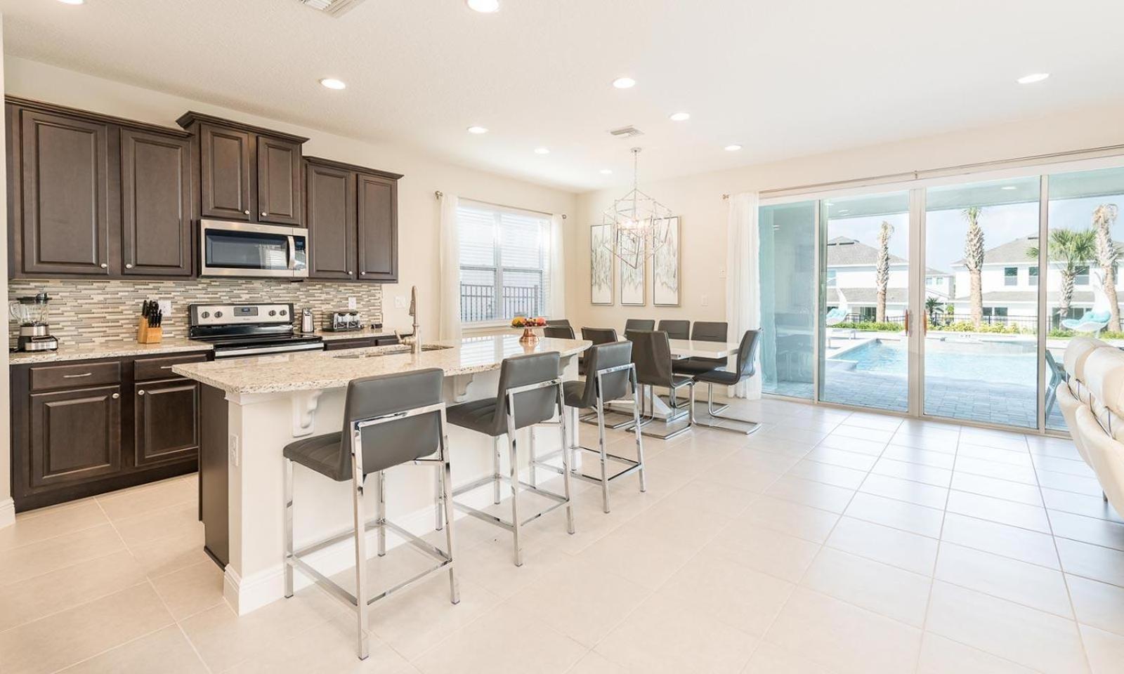 Holiday home Vibrant 5 Bdrm With Private Pool In Encore