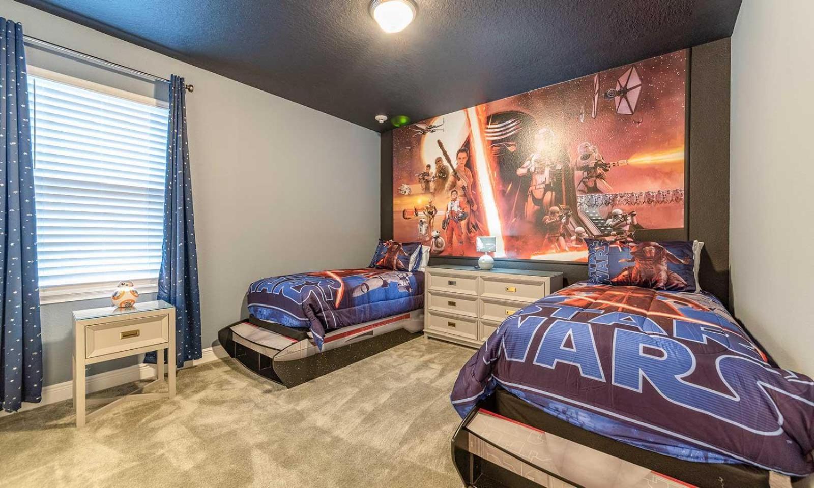 Colorful 8 Bdrm With Theater At Encore Holiday home *