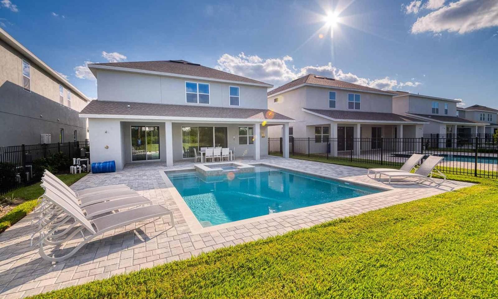 Colorful 8 Bdrm With Theater At Encore *