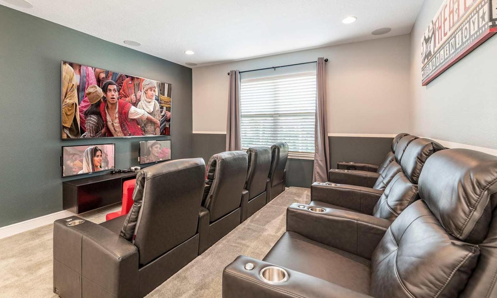 Colorful 8 Bdrm With Theater At Encore Holiday home