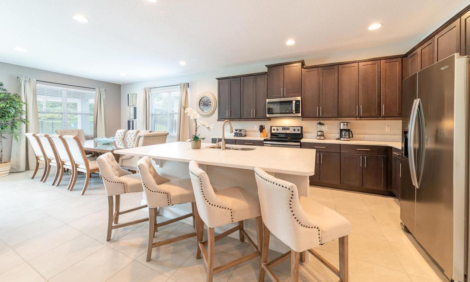 Serene 8 Bdrm With Large Patio In Encore Holiday home